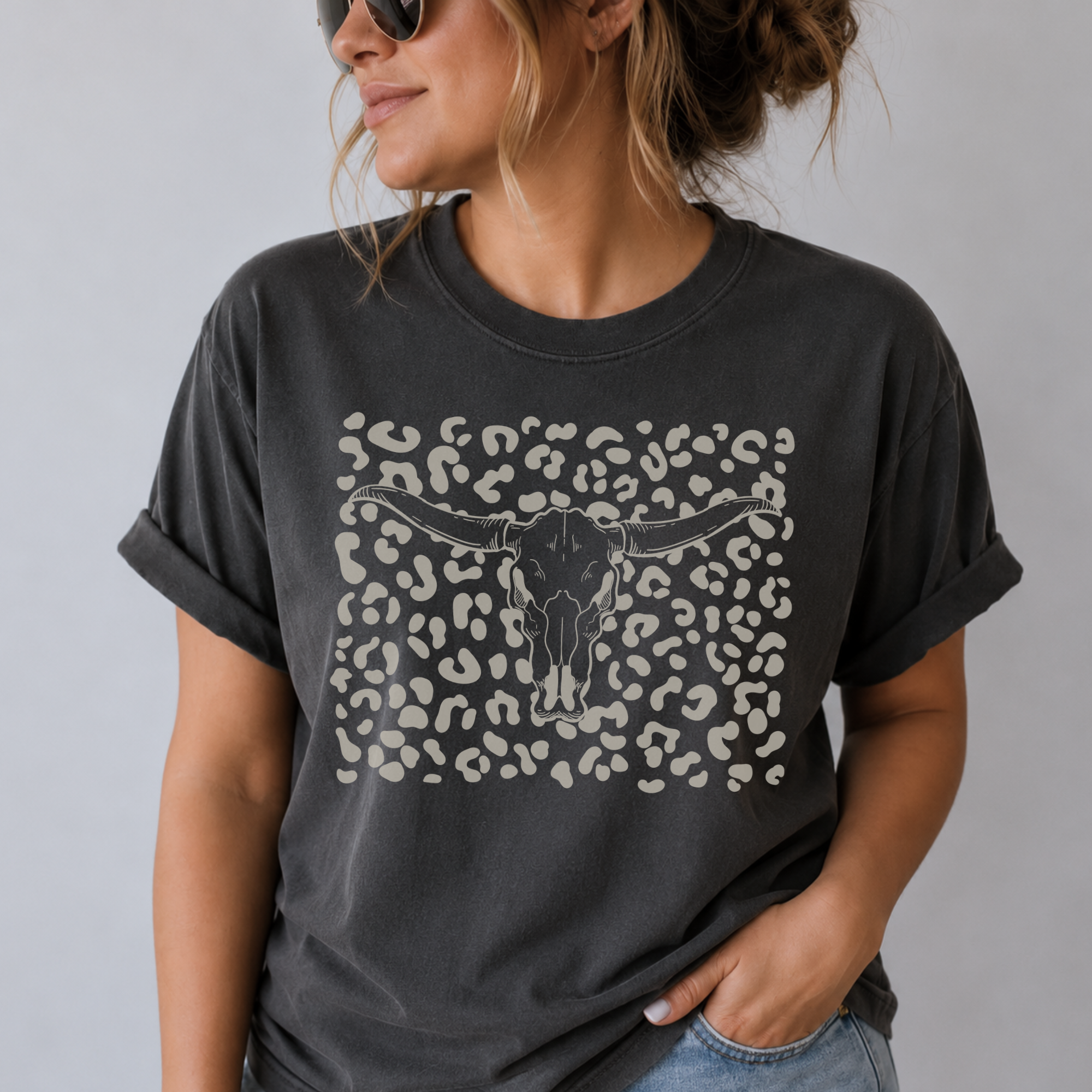 Leopard Skull Tee — Western Longhorn Graphic T‑Shirt